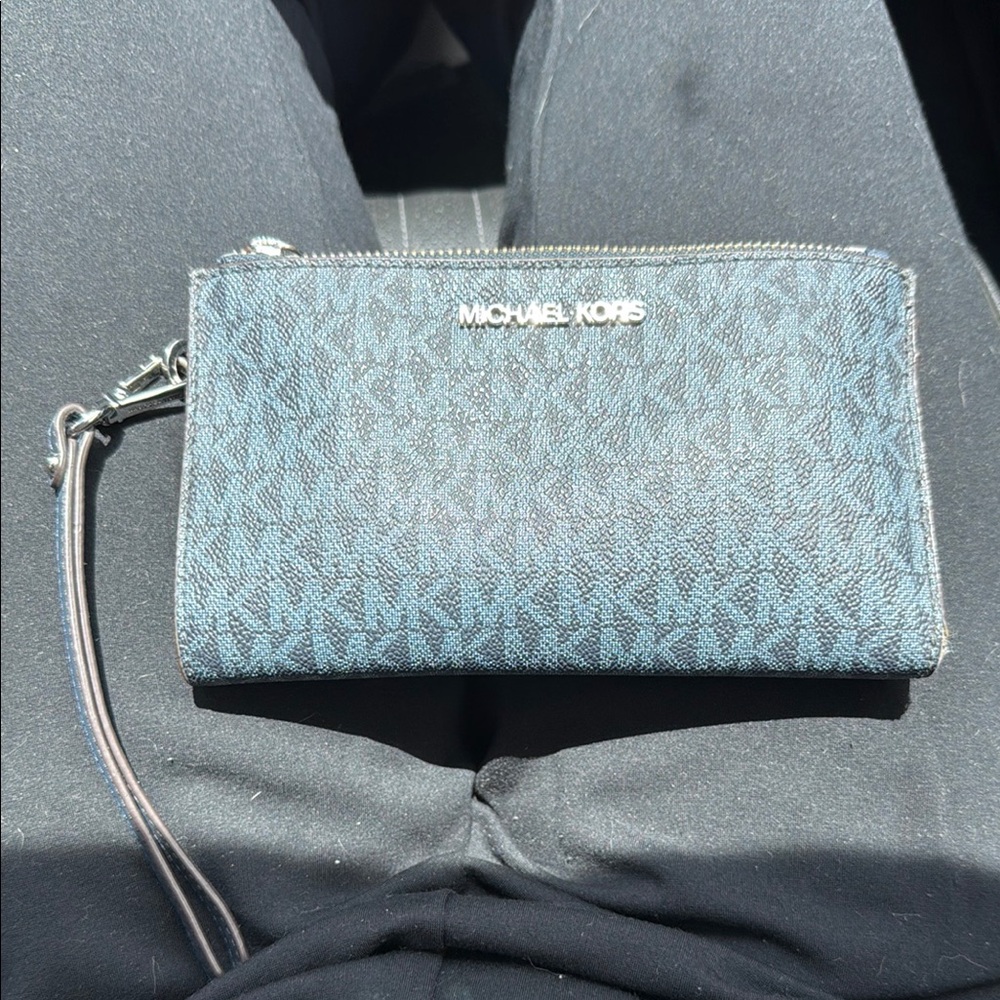Michael Kors Blue Textured Wallet